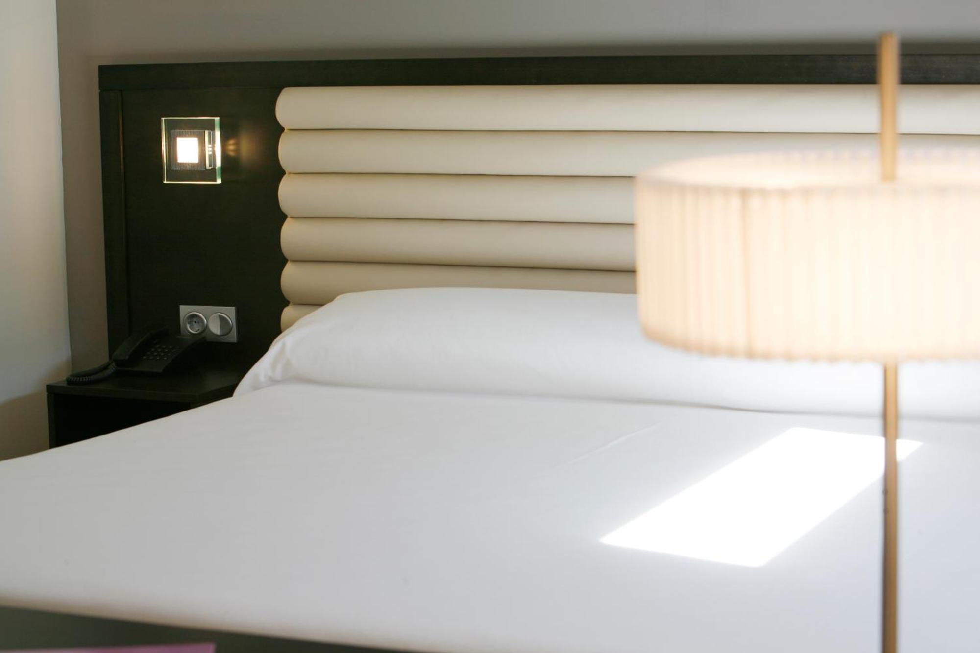 Superior King Room sea view spa access